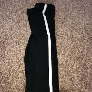 Leggings with stripe